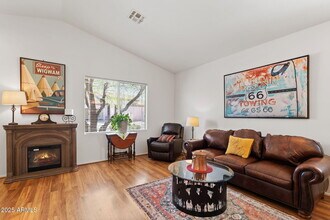 4169 E Hallihan Dr in Cave Creek, AZ - Building Photo - Building Photo