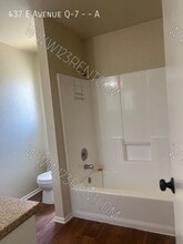 437 E Ave Q-7 in Palmdale, CA - Building Photo - Building Photo