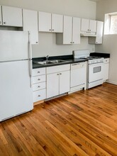 1024 N Damen Ave, Unit 5 in Chicago, IL - Building Photo - Building Photo