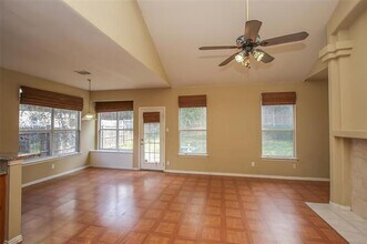 4140 Boulder Park Dr in Euless, TX - Foto de edificio - Building Photo