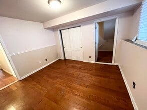 35 Chesterfield Ln in Staten Island, NY - Building Photo - Building Photo