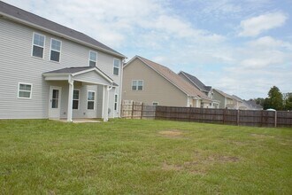 2143 Stafford Dr in Fayetteville, NC - Building Photo - Building Photo
