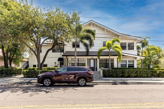 property at 1020 S Rome Ave