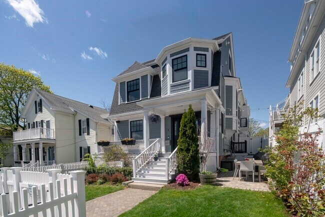 property at 36 Laurel St