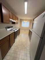 1320 Dale Dr in Winchester, KY - Building Photo