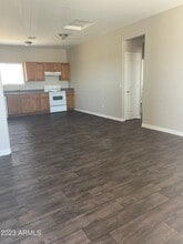 8131 W Serena Dr in Arizona City, AZ - Building Photo - Building Photo