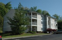 Davis Square in Milford, OH - Foto de edificio - Building Photo