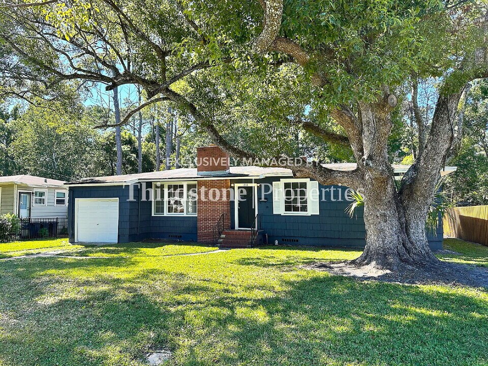 1216 Hamilton St in Jacksonville, FL - Building Photo