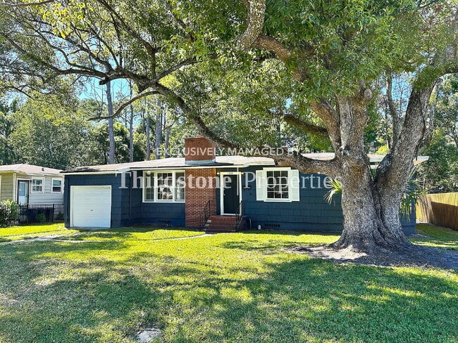 property at 1216 Hamilton St