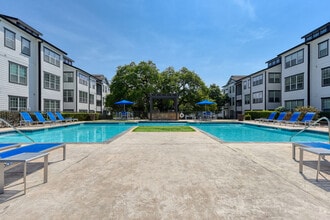 Archer Stone Canyon in San Antonio, TX - Building Photo - Building Photo