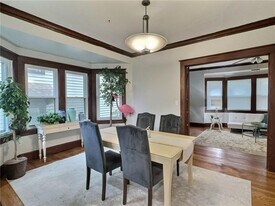 350 Augustine St in Rochester, NY - Building Photo