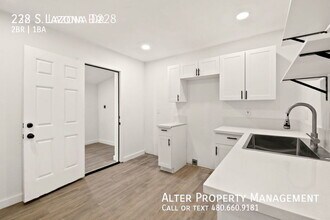 232 S Lazona Dr in Mesa, AZ - Building Photo - Building Photo