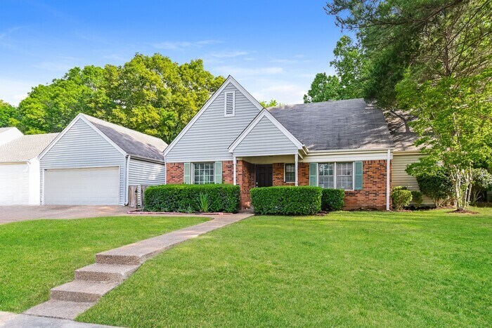 6994 McVay Pl Dr in Memphis, TN - Building Photo