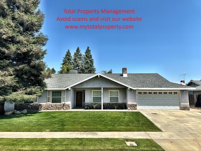 property at 1364 E Carmelo Ave