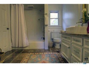 38 Strawberry Ridge Rd in Warren, CT - Building Photo - Building Photo