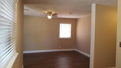 1928 Cherokee Ln in Norman, OK - Building Photo - Building Photo