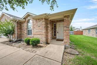 3110 Eastwood Dr in Wylie, TX - Building Photo - Building Photo