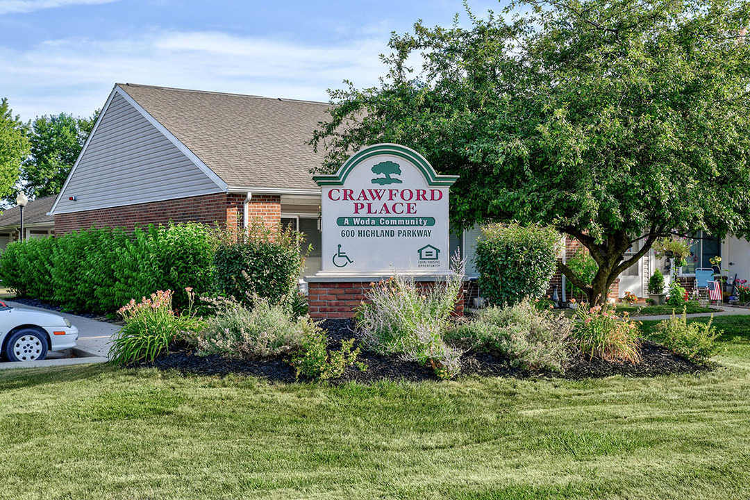 Crawford Place in Upper Sandusky, OH - Building Photo