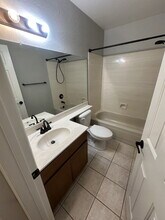 7807 S Kachina Dr in Tempe, AZ - Building Photo - Building Photo