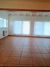 4216 SW 51st St, Unit Spacious Loft home in Fort Lauderdale, FL - Building Photo - Building Photo