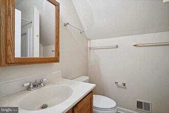 2023 Griffith Rd in Falls Church, VA - Building Photo - Building Photo