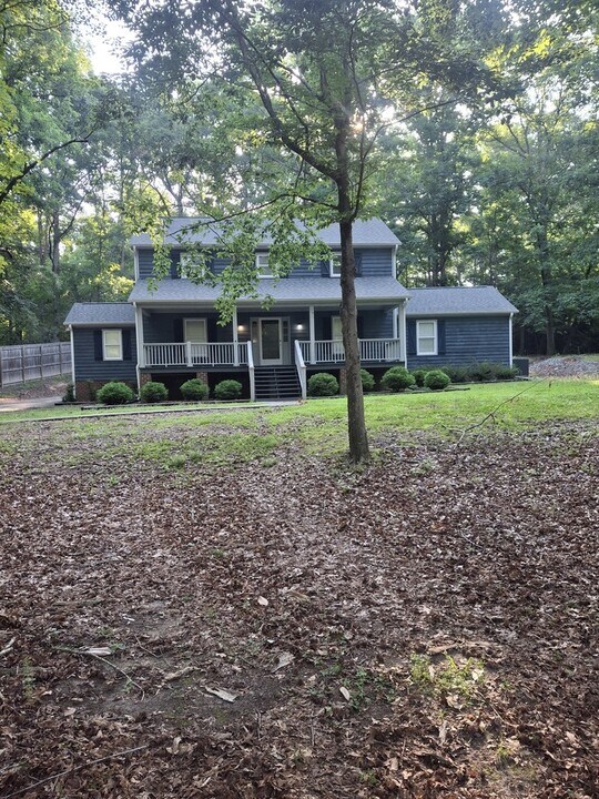 211 Barrington Dr in Tarboro, NC - Building Photo