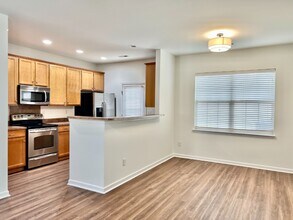 13310 Erwin Rd in Charlotte, NC - Building Photo - Building Photo