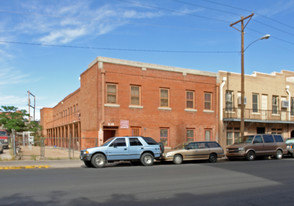 613 S Oregon St Apartments