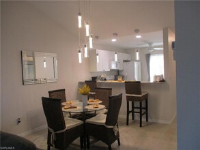 2684 Kings Lake Blvd, Unit 203 in Naples, FL - Building Photo - Building Photo