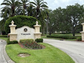 219 Via Perignon in Naples, FL - Building Photo
