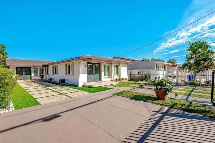 3031 SW 25th Ter in Miami, FL - Building Photo