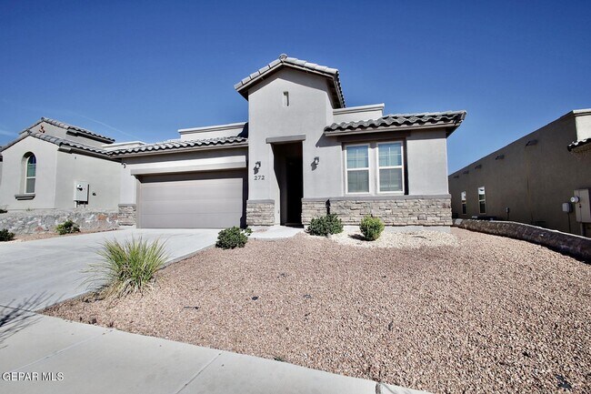 272 Hunstanton St in El Paso, TX - Building Photo - Building Photo