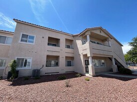 7450 S Eastern Ave in Las Vegas, NV - Building Photo