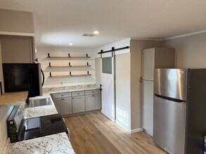 101 Downing St in Panama City Beach, FL - Building Photo - Building Photo