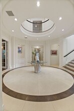 4 Cherry Blossom Ln in Greenwich, CT - Building Photo - Building Photo