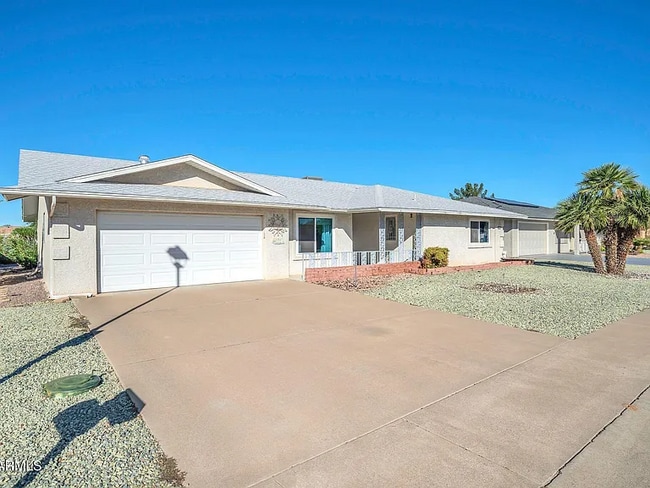 property at 20018 N Lakeforest Dr