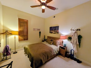 1357 Ginger Glen Rd in San Diego, CA - Building Photo - Building Photo