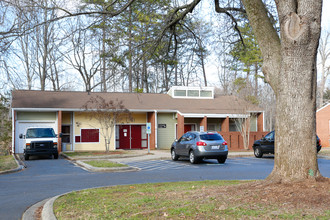 Cedar Knoll in Charlotte, NC - Building Photo - Building Photo