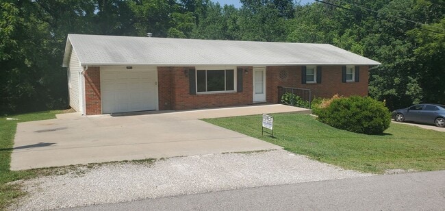 property at 3211 Martha Dr