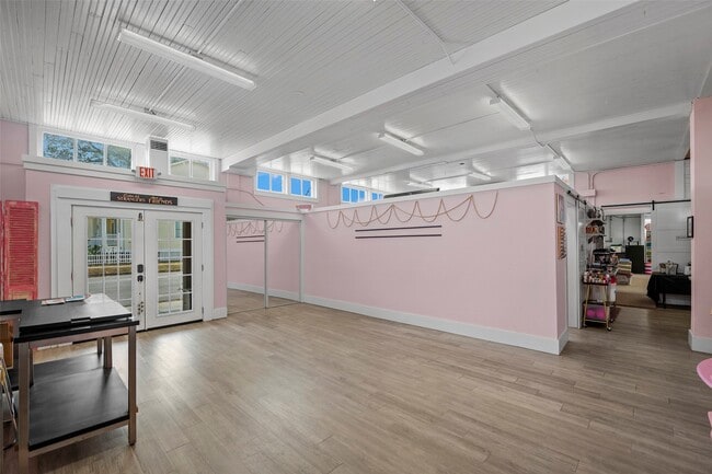 property at 1801 Avenue L