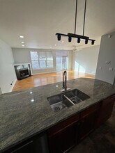 2257 W Lake St in Chicago, IL - Building Photo - Building Photo