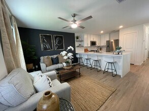 21431 Carosella Dr in New Caney, TX - Building Photo - Building Photo