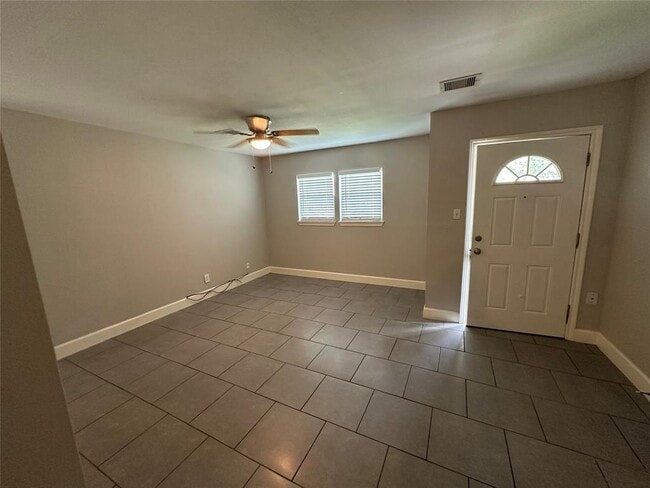 9329 Chesterfield Dr in Houston, TX - Building Photo - Building Photo