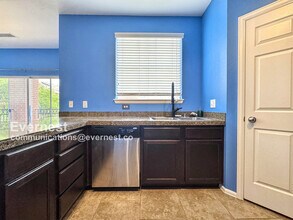 9637 E 5th Ave in Denver, CO - Building Photo - Building Photo