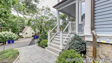 119 Westbourne Terrace in Brookline, MA - Building Photo - Building Photo