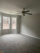 542 Maggie Ln in Jonesboro, GA - Building Photo - Building Photo