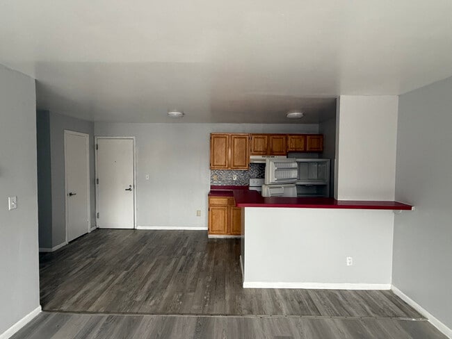 194 Washington St, Unit 336 in Hartford, CT - Foto de edificio - Building Photo