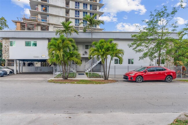13880 NE 20th Pl in North Miami Beach, FL - Building Photo - Building Photo