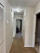 16811 NW 14th Ave in Miami, FL - Foto de edificio - Building Photo