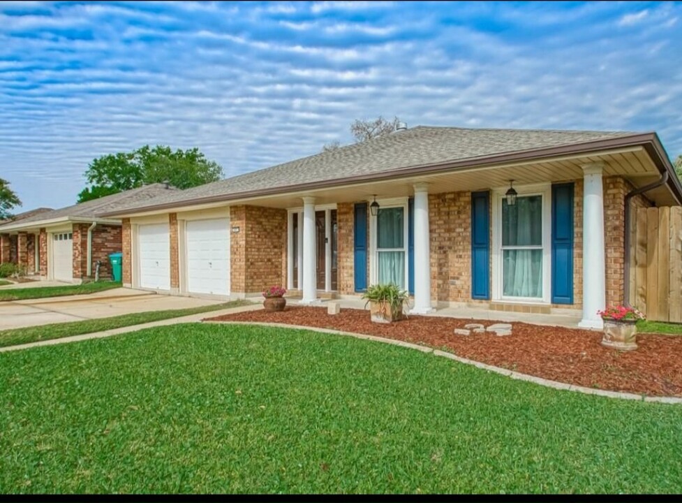 41 Cabernet Dr in Kenner, LA - Building Photo